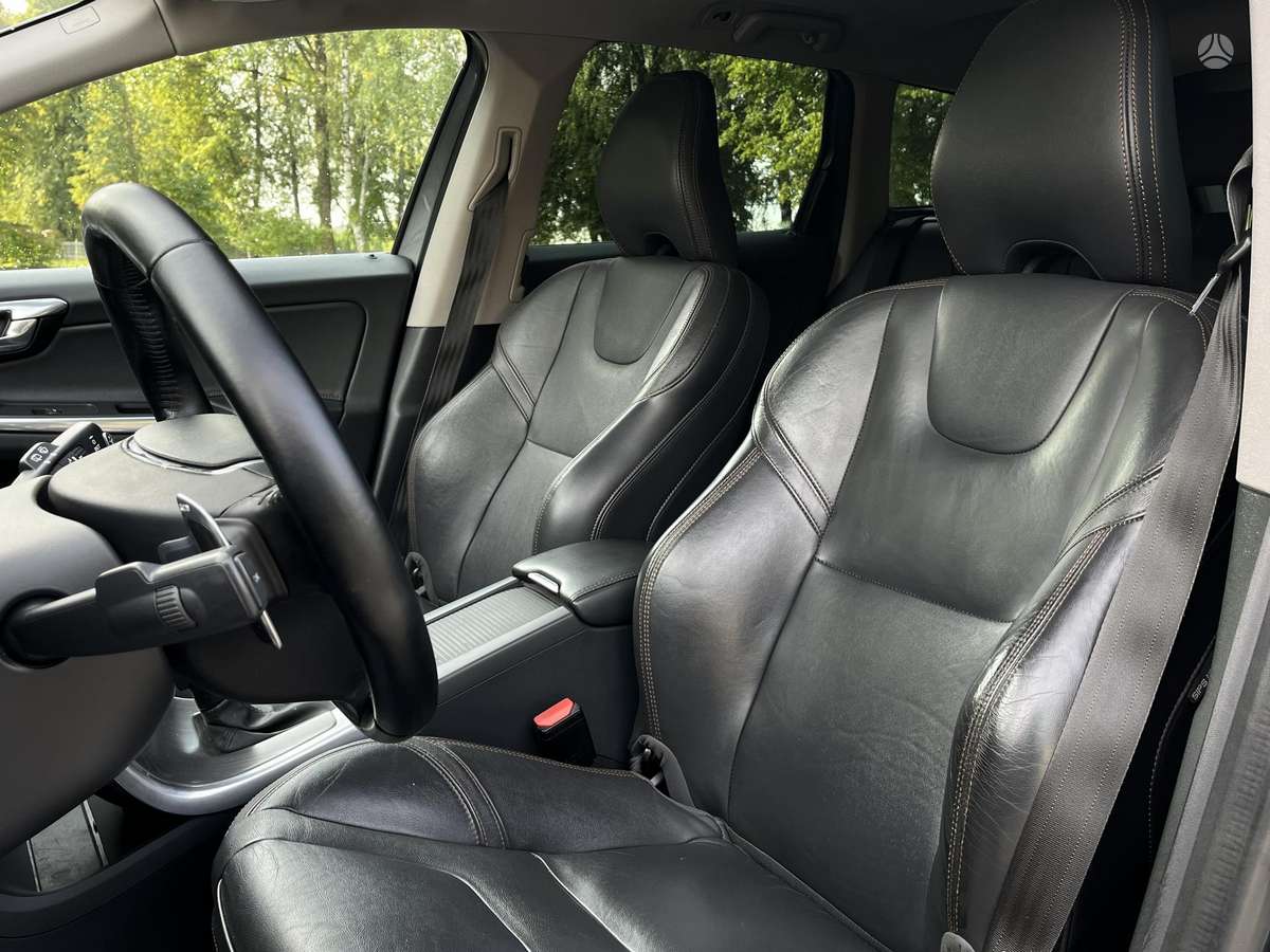 Volvo XC60 - 9