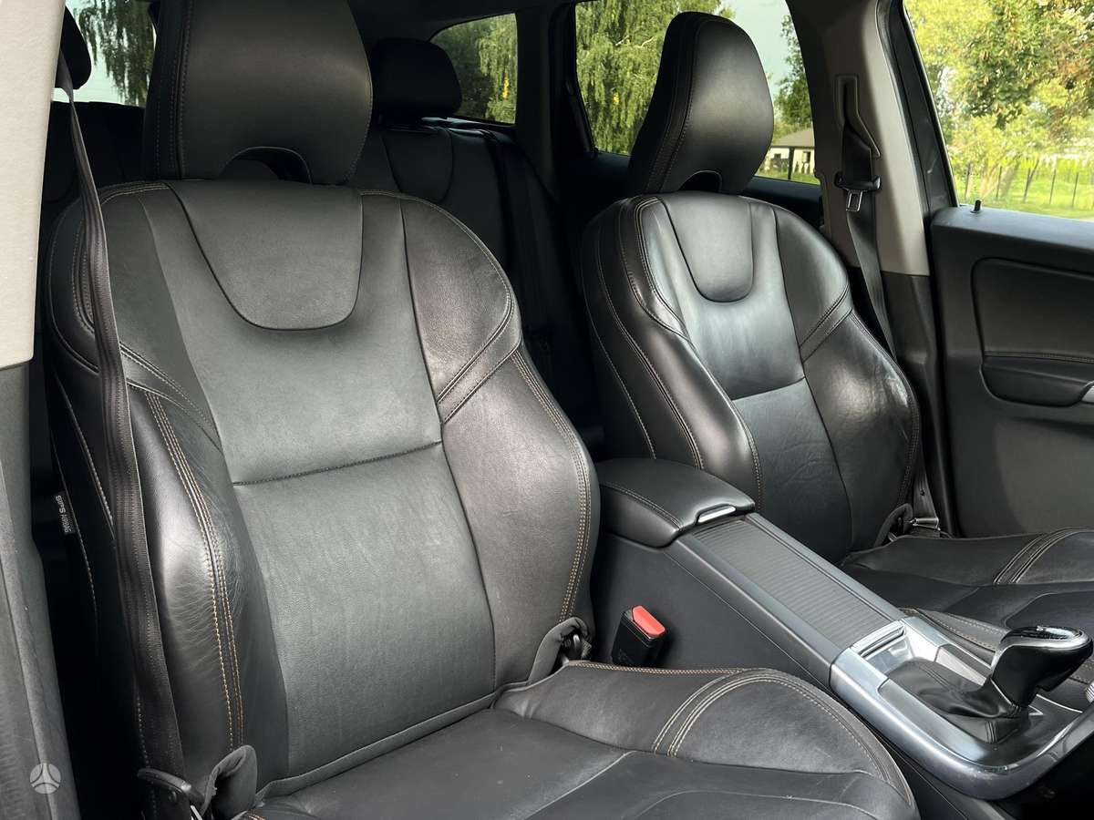 Volvo XC60 - 11