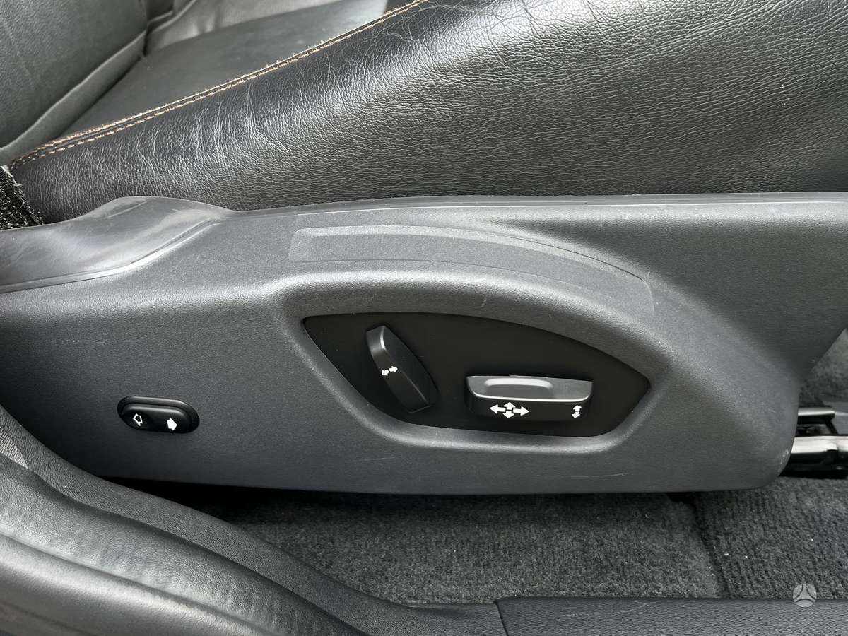 Volvo XC60 - 12