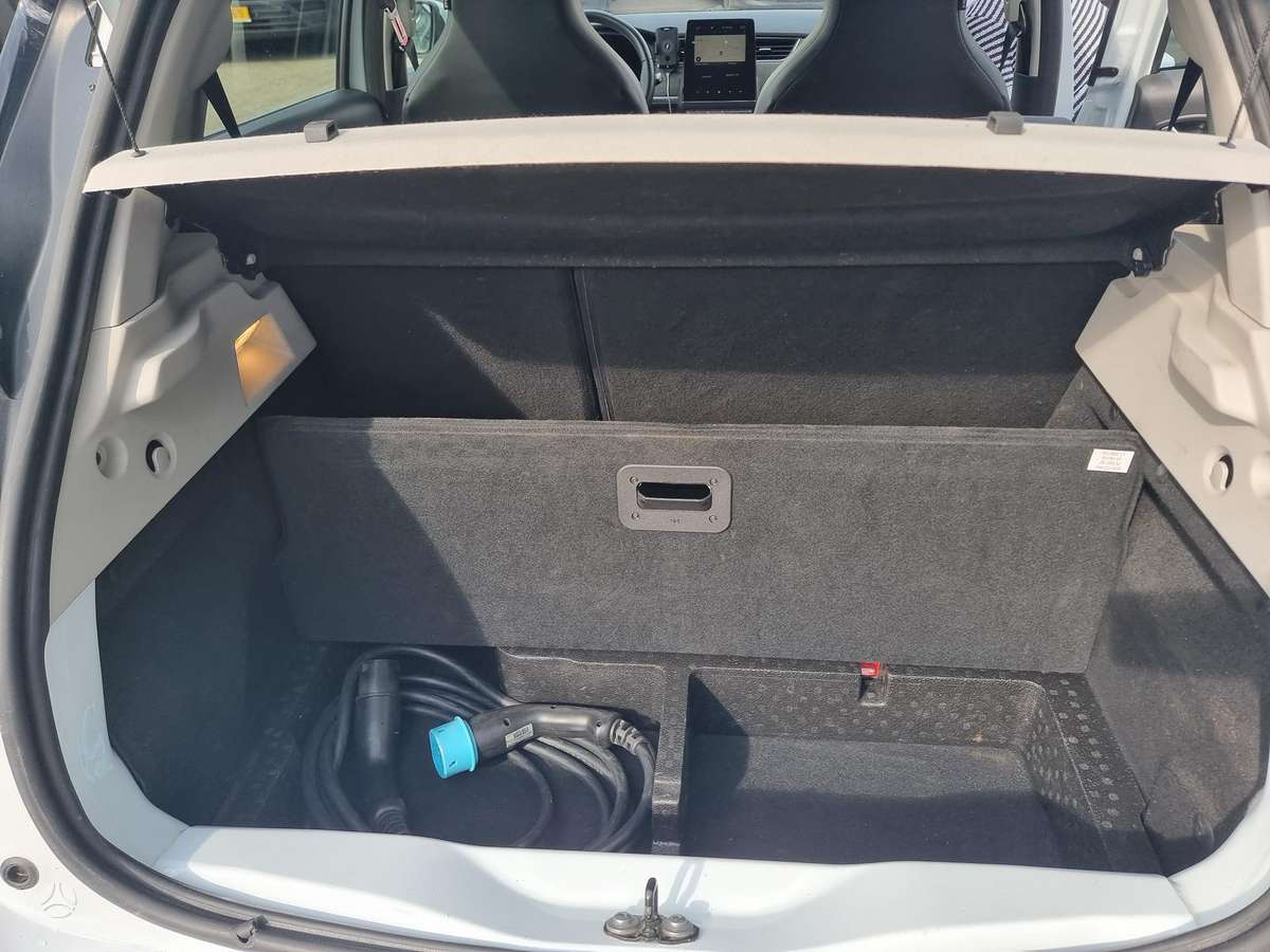 Renault Zoe - 10