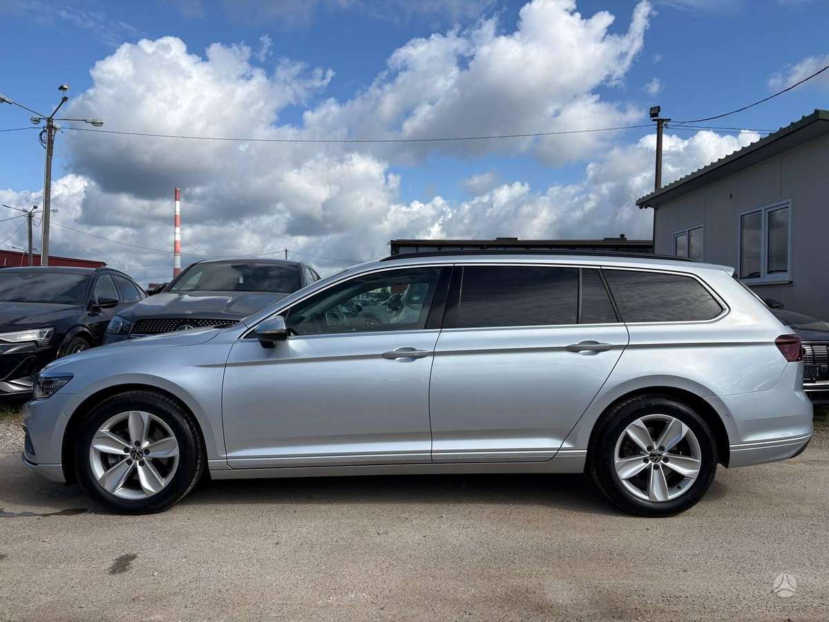 Volkswagen Passat - 6