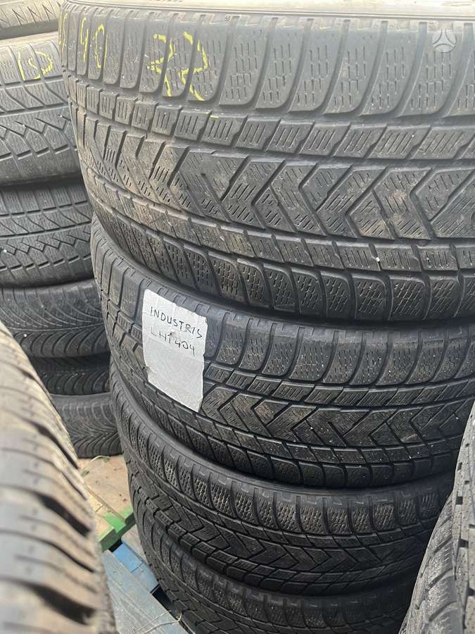 -Kita- Lanvigator, winter 285/40 R22
