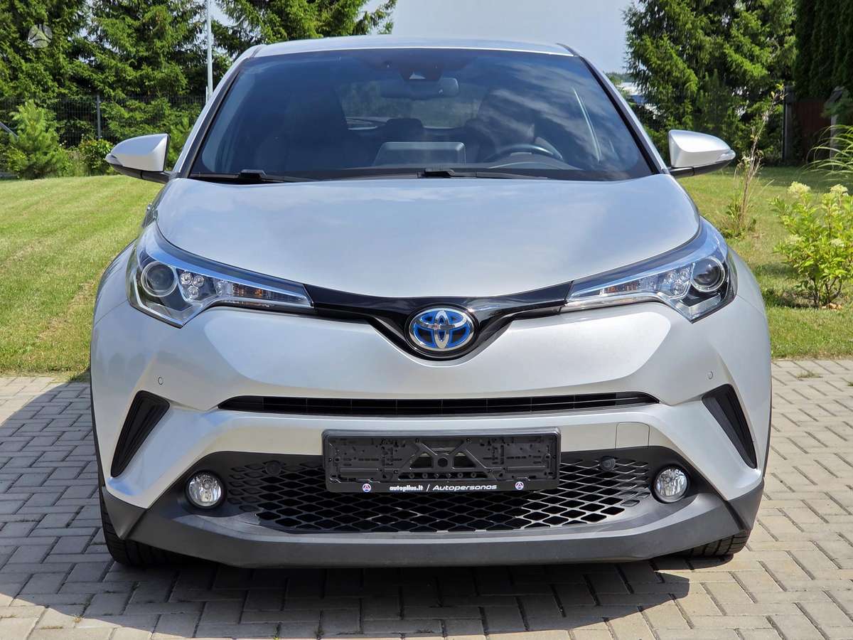 Toyota C-HR - 6