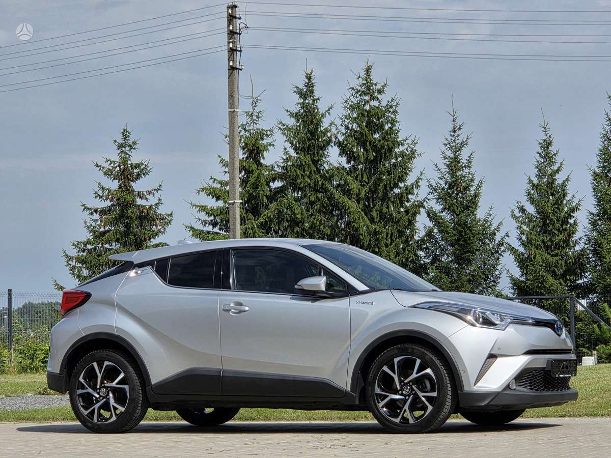 Toyota C-HR - 4