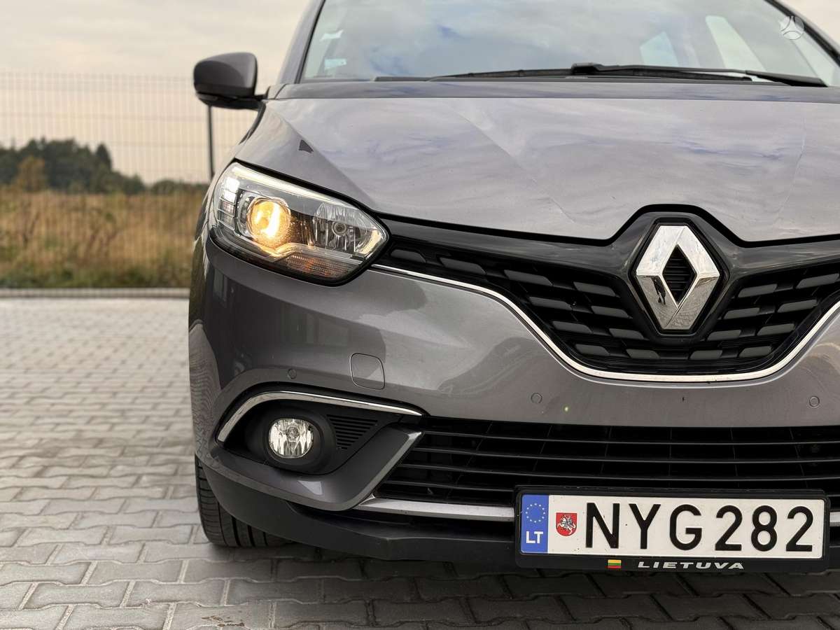 Renault Grand Scenic - 4