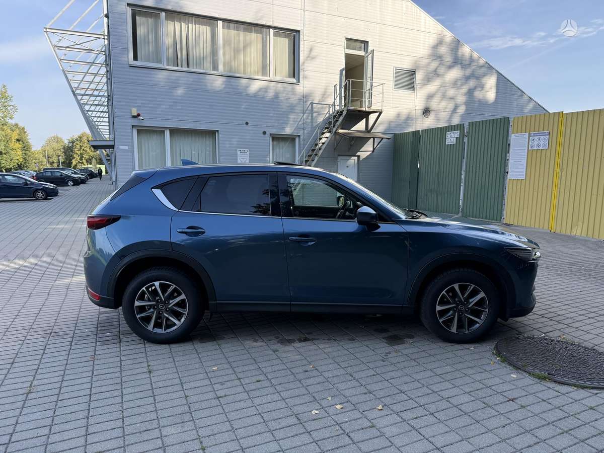 Mazda CX-5, 2.2 l., Внедорожник / Кроссовер