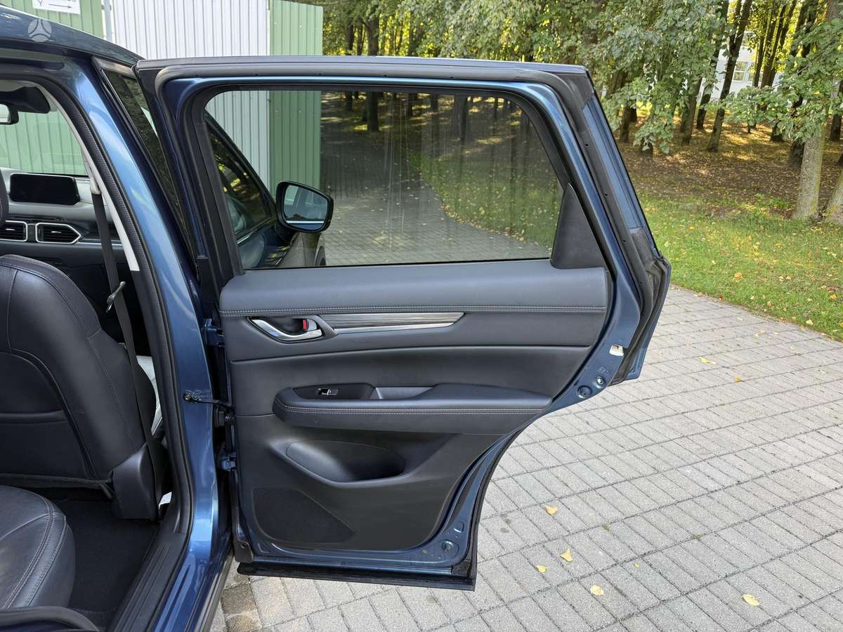 Mazda CX-5, 2.2 l., Внедорожник / Кроссовер