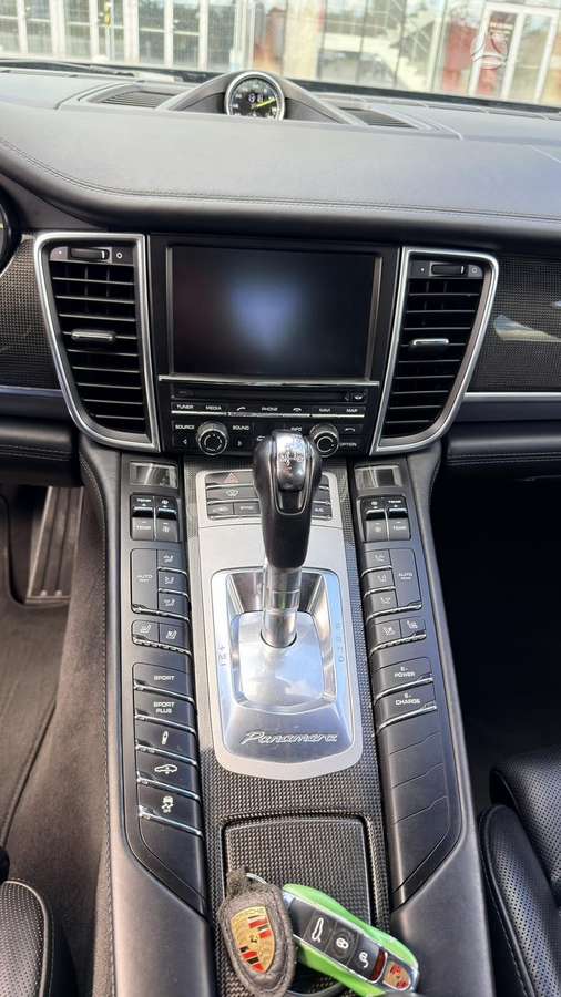 Porsche Panamera - 9