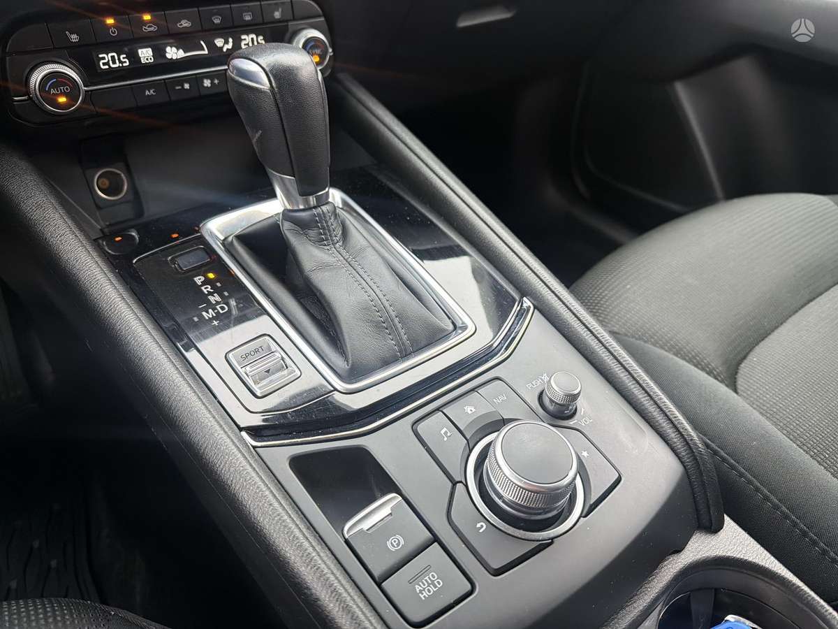 Mazda CX-5, 2.0 l., off-road / crossover