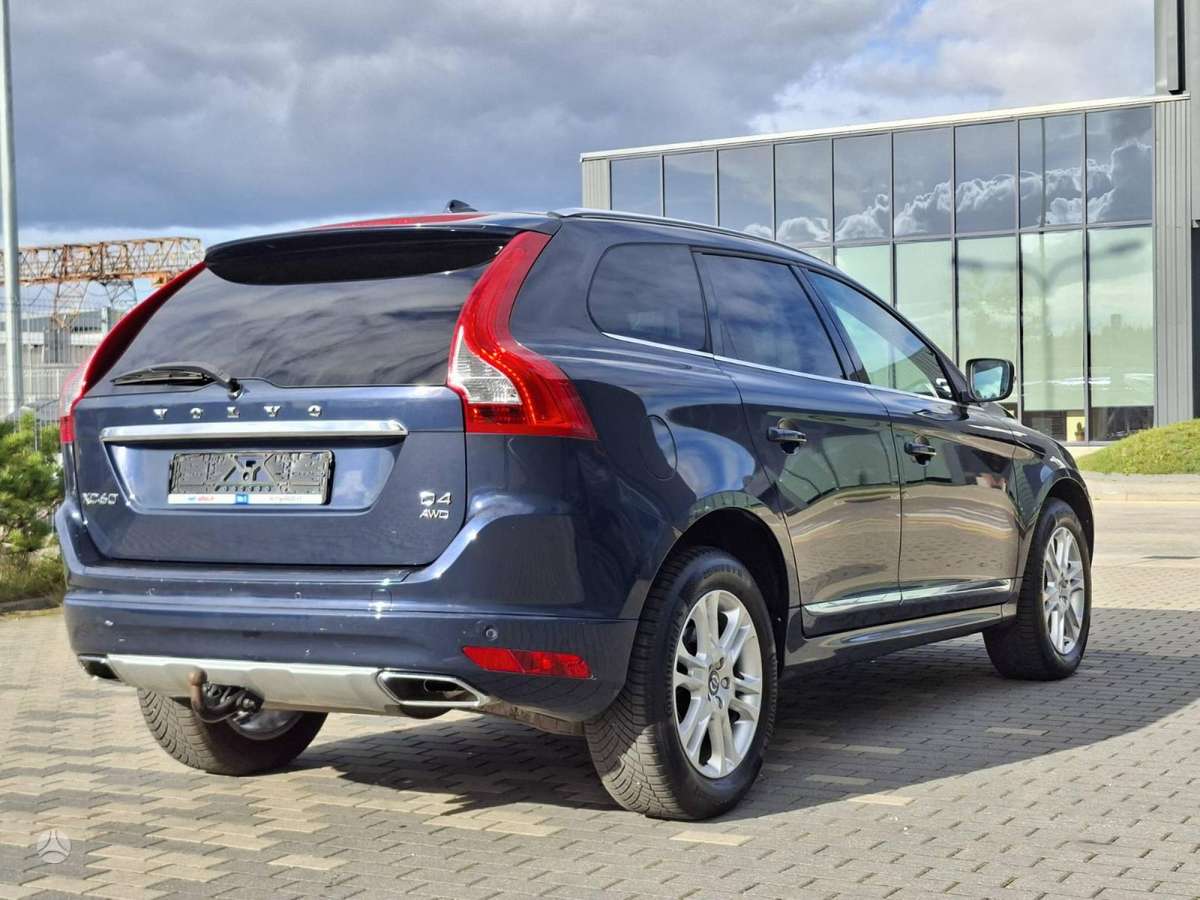 Volvo XC60 - 4