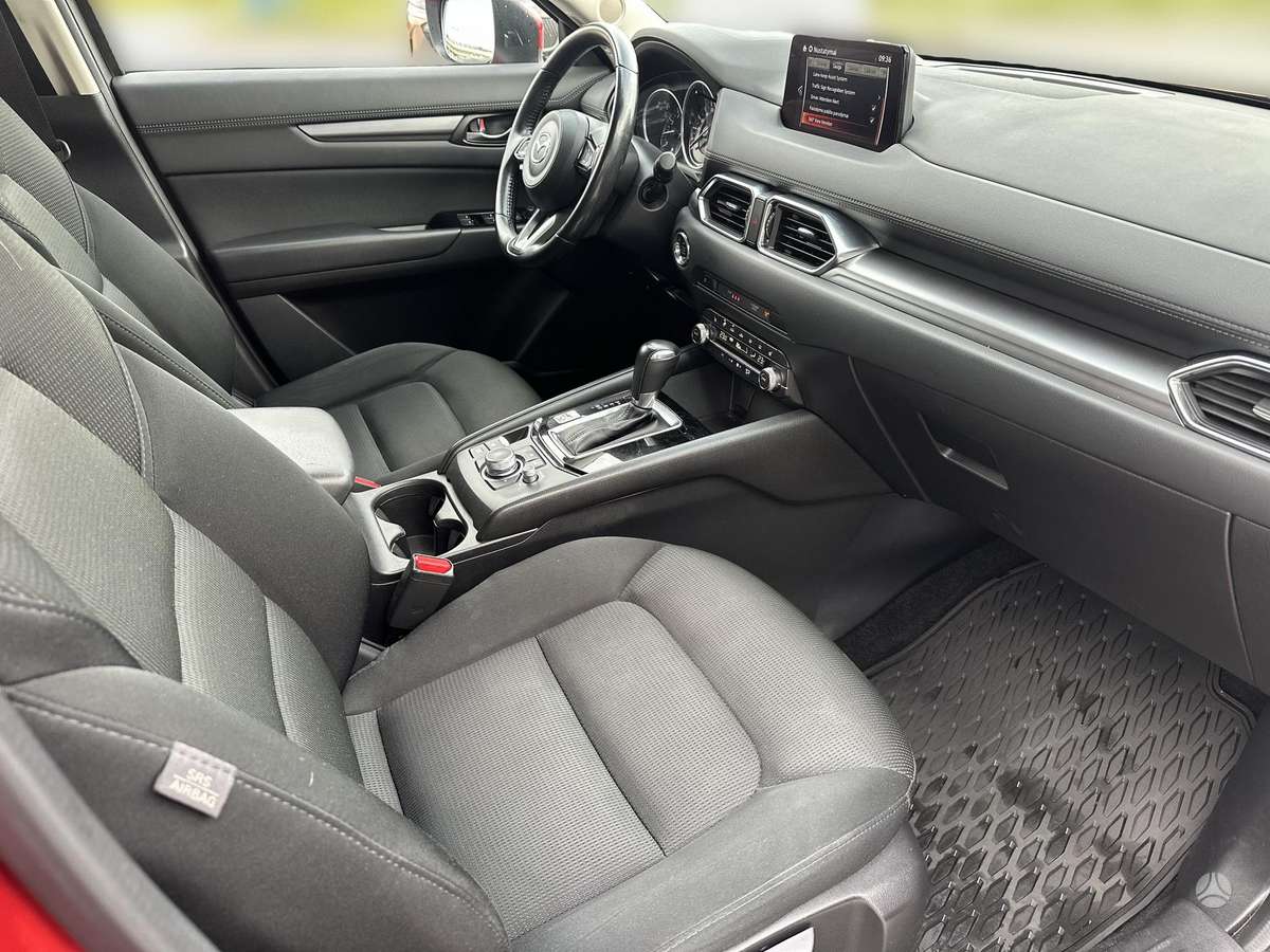 Mazda CX-5, 2.0 l., off-road / crossover
