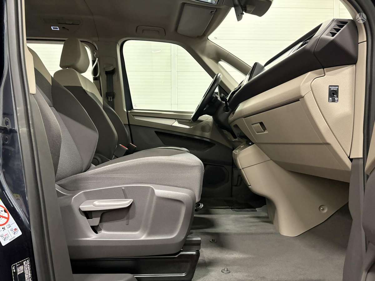 Volkswagen Multivan, 2.0 l., Минивэн