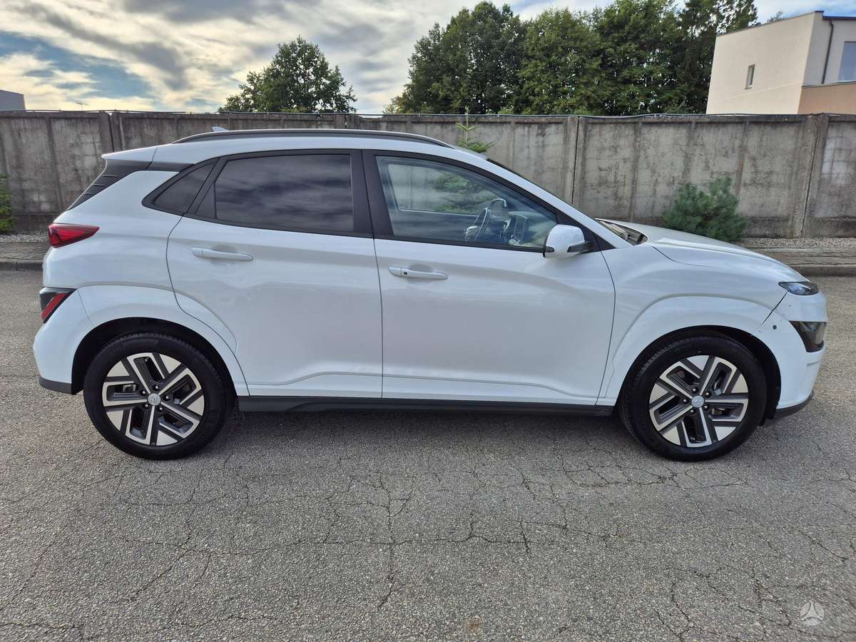 Hyundai Kona - 3