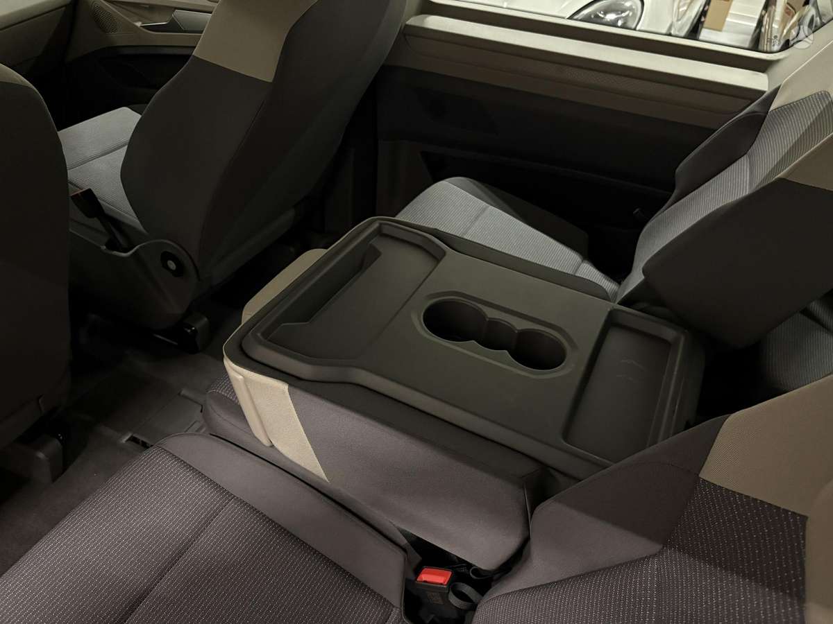 Volkswagen Multivan, 2.0 l., Минивэн