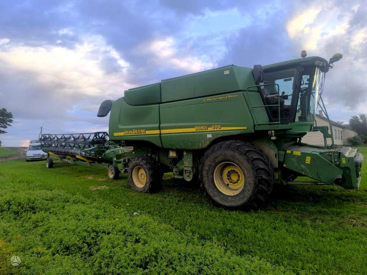 John Deere 9880i, комбайны