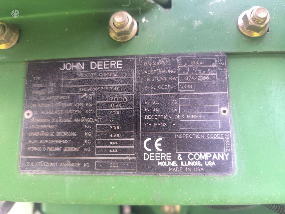 John Deere 9880i, kombainai