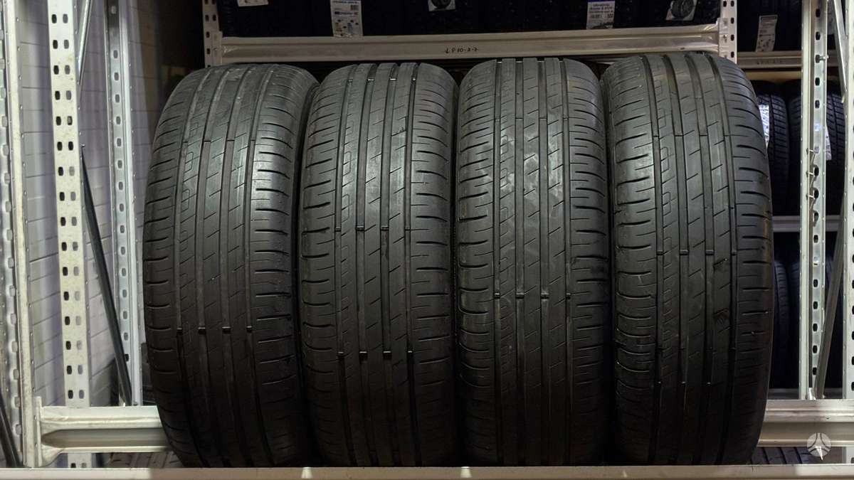 Goodyear EfficientGrip Performance, летние 215/55 R17