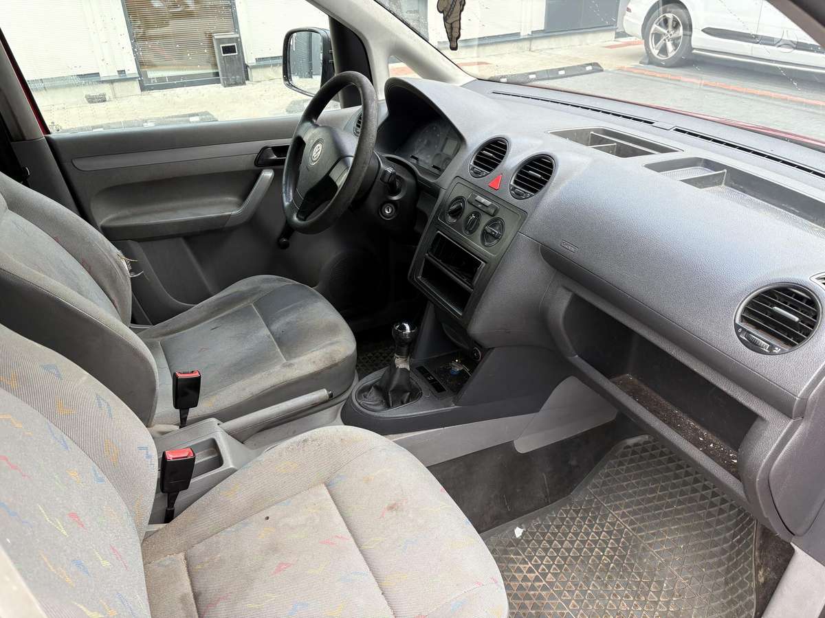Volkswagen Caddy - 7