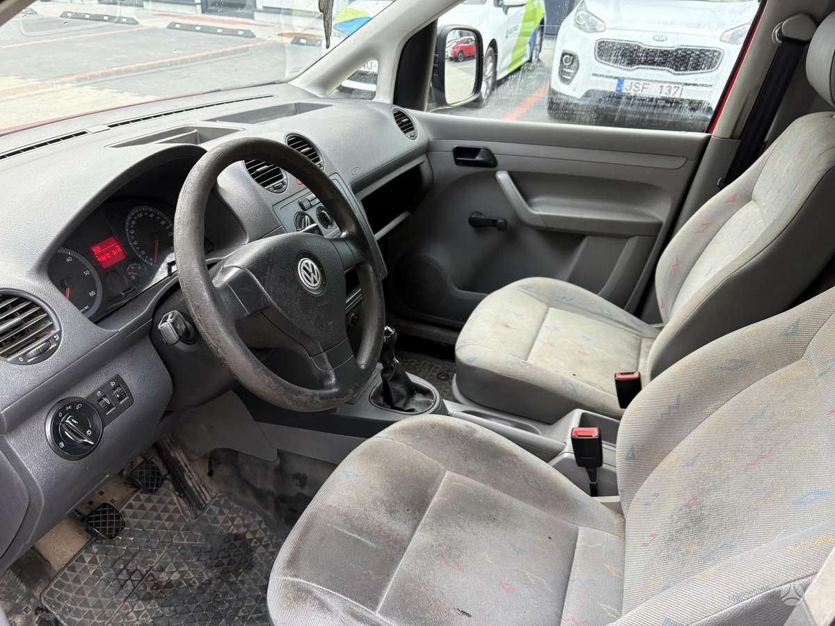 Volkswagen Caddy - 8