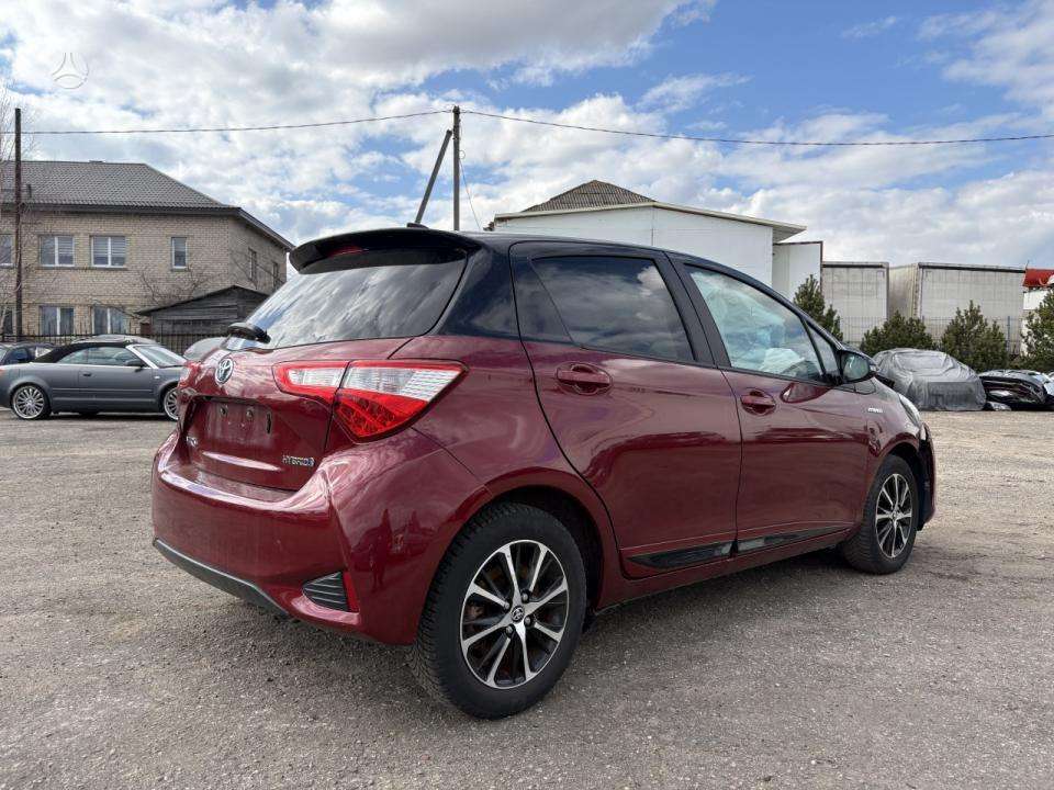 Toyota Yaris - 3