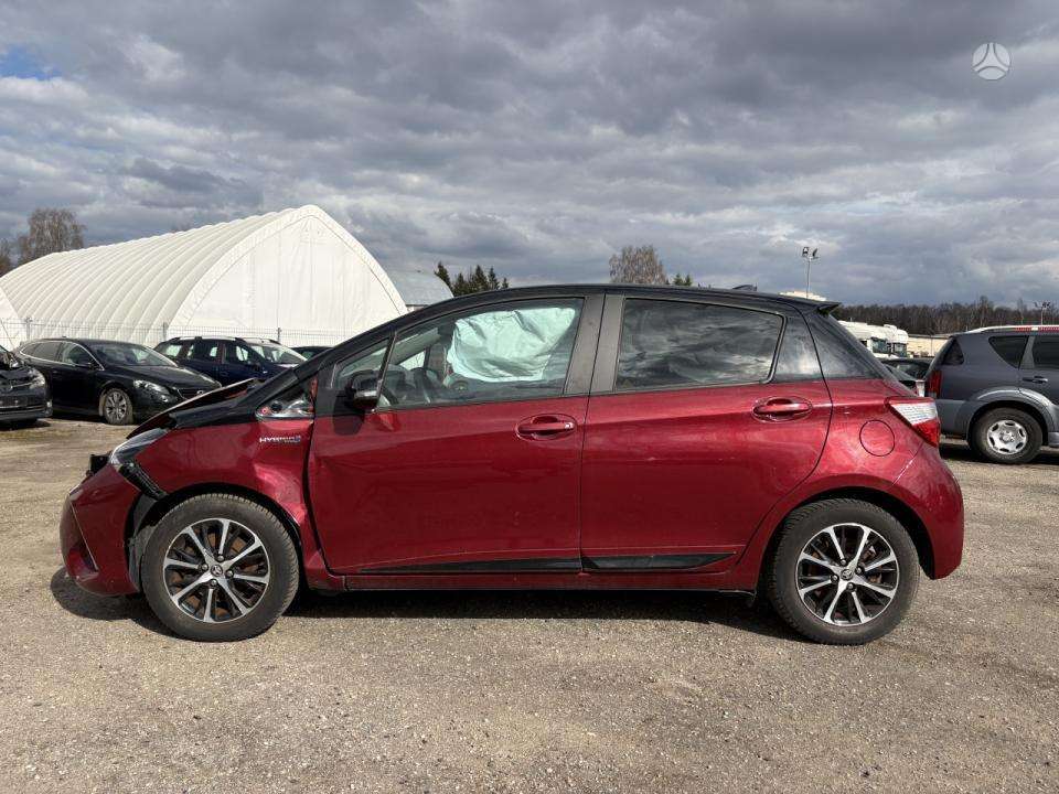 Toyota Yaris - 6