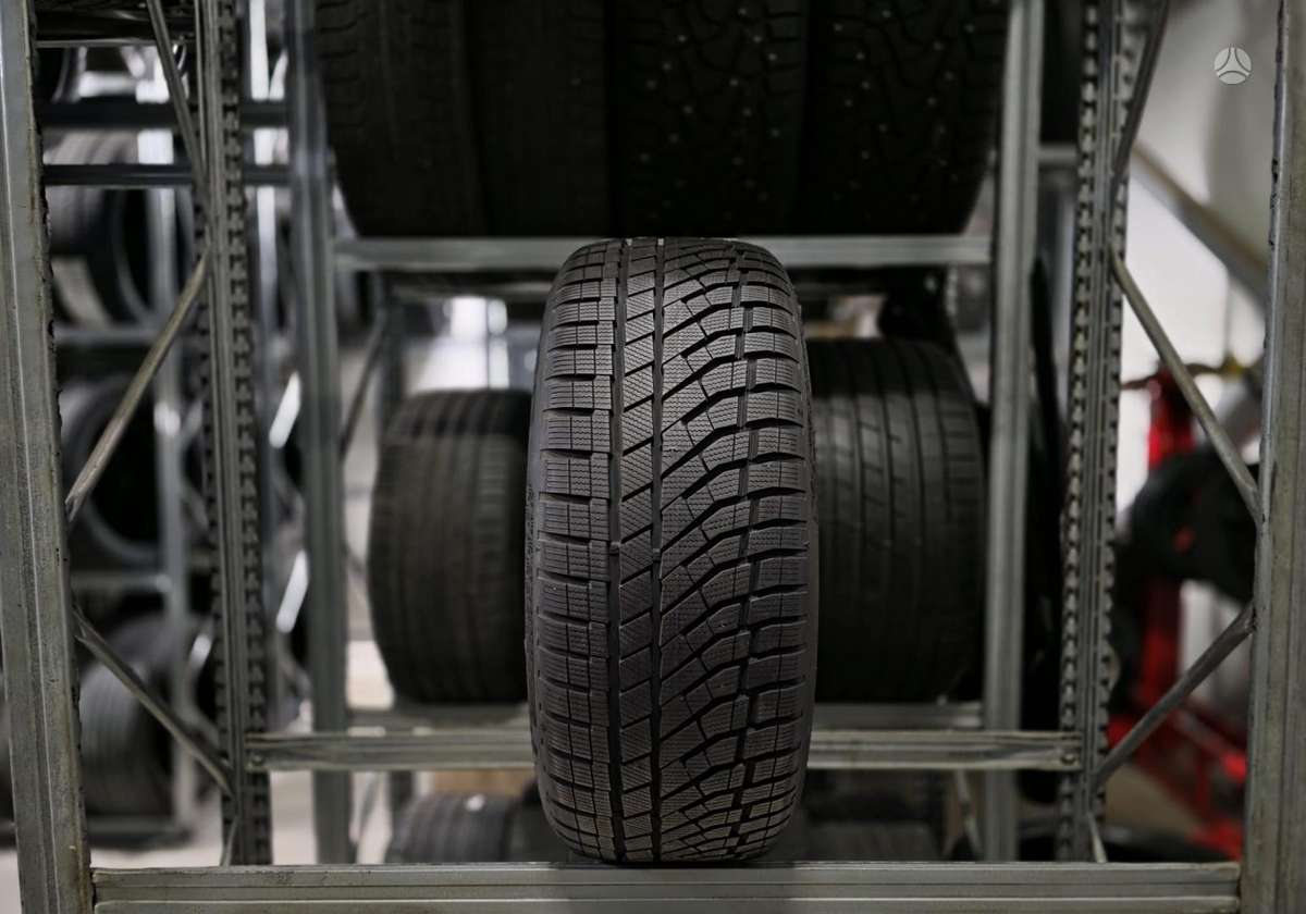 Falken Eurowinter HS02 Pro, зимние 255/45 R19
