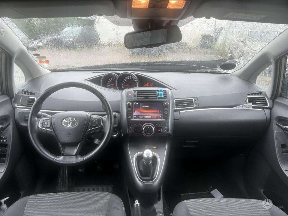 Toyota Verso - 12