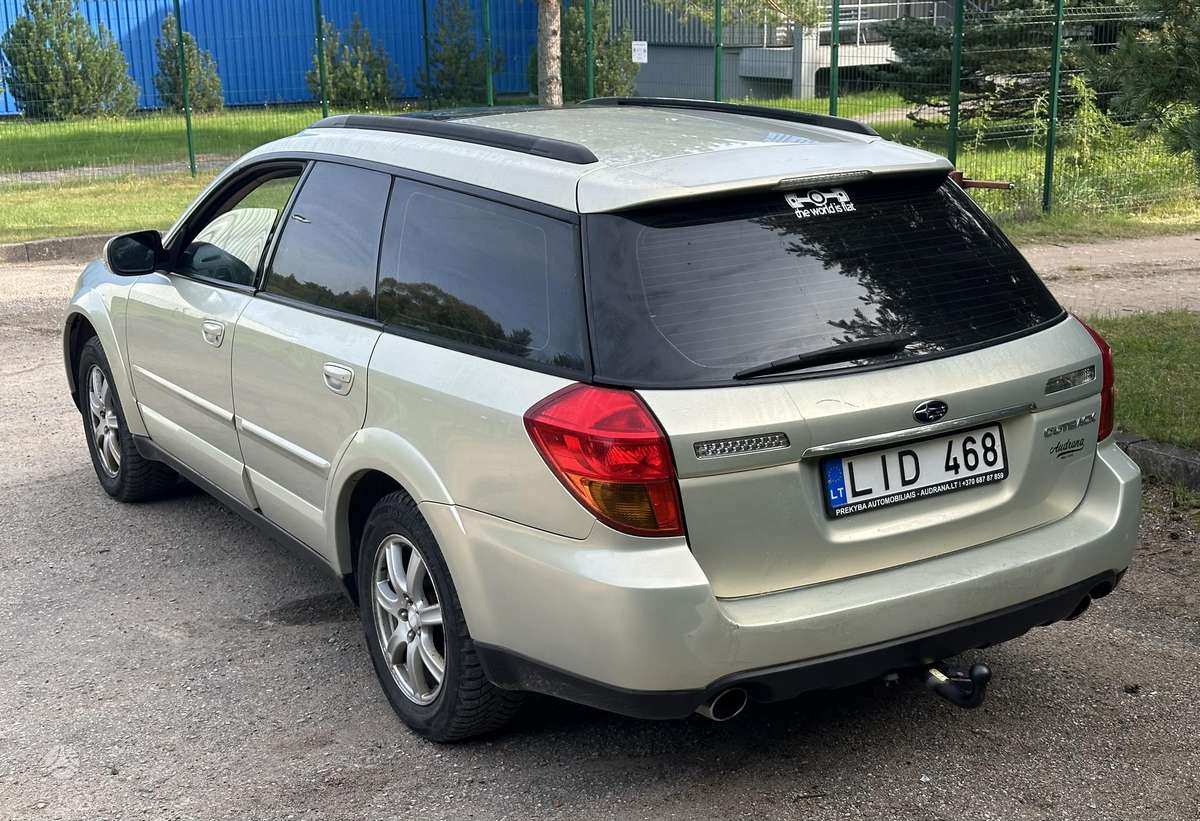 Subaru Outback - 7