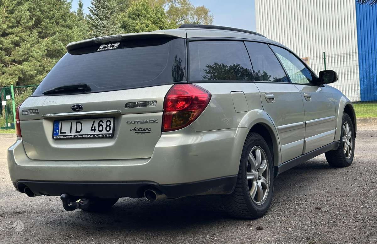 Subaru Outback - 10