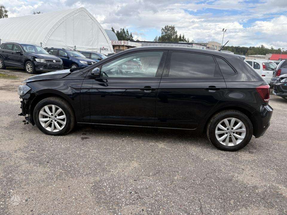 Volkswagen Polo - 5