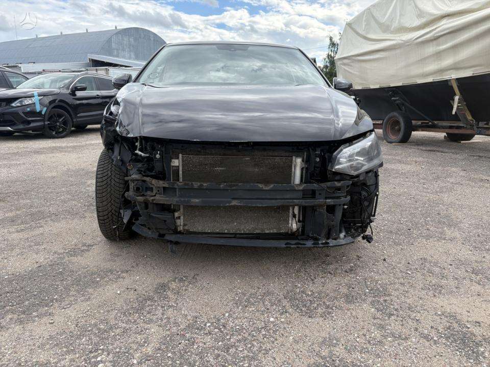 Volkswagen Polo - 6