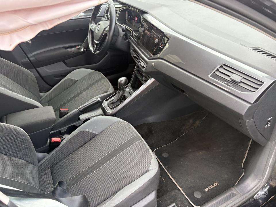 Volkswagen Polo - 11