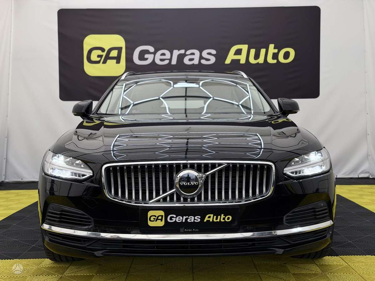 Volvo V90 - 2
