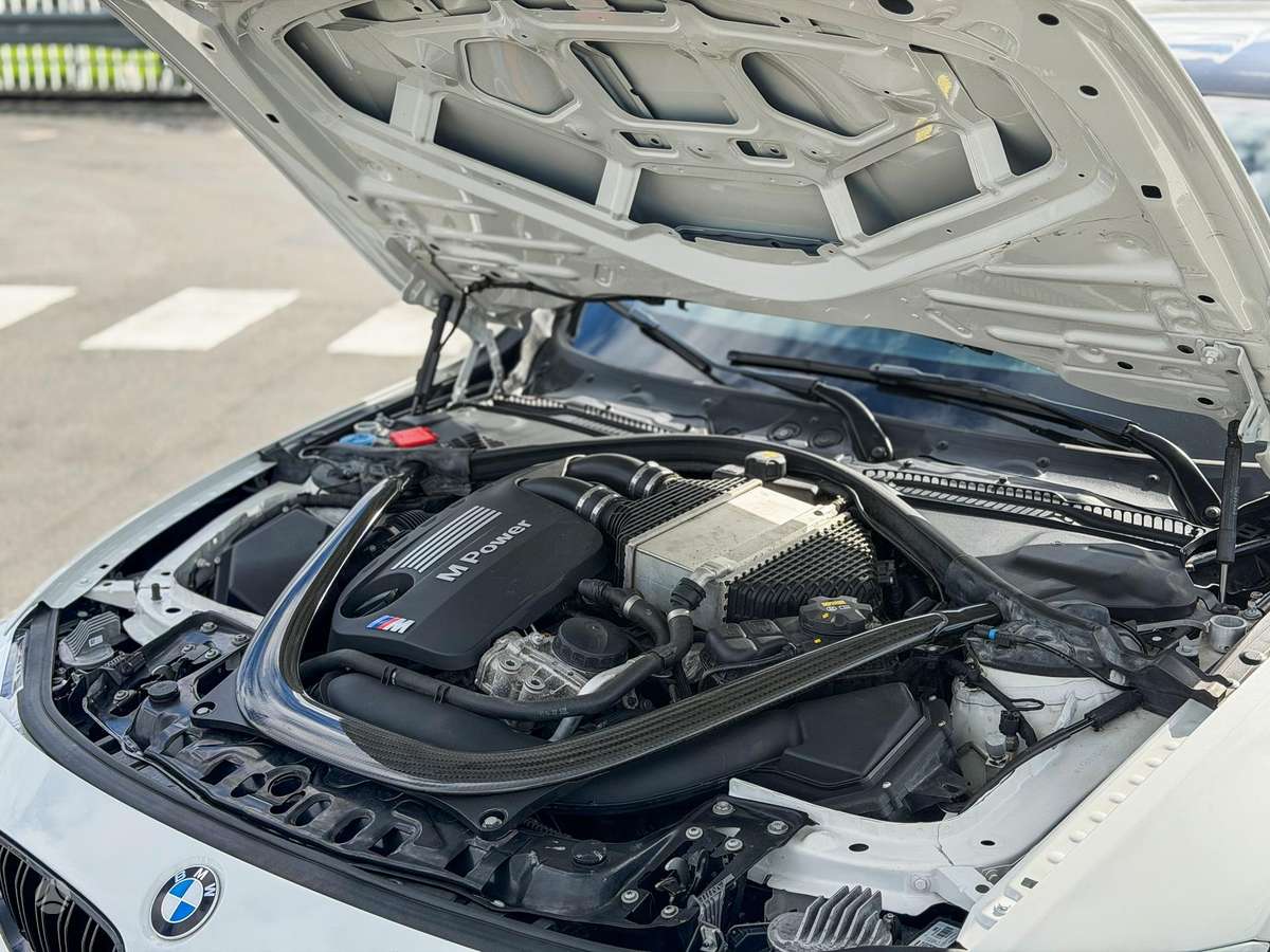 BMW M4, 3.0 l., Купе (coupe)