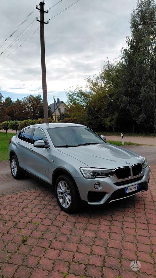 BMW X4, 2.0 l., off-road / crossover