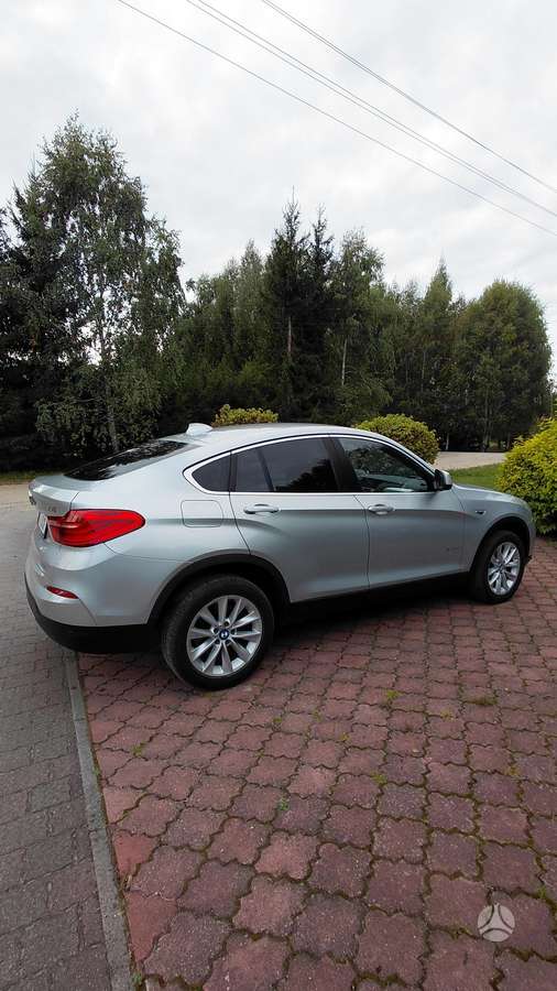 BMW X4, 2.0 l., off-road / crossover