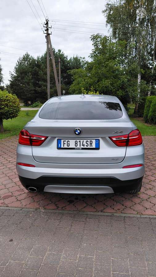 BMW X4, 2.0 l., off-road / crossover