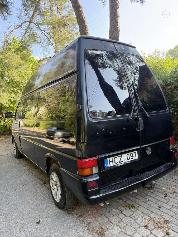 Volkswagen Transporter - 4