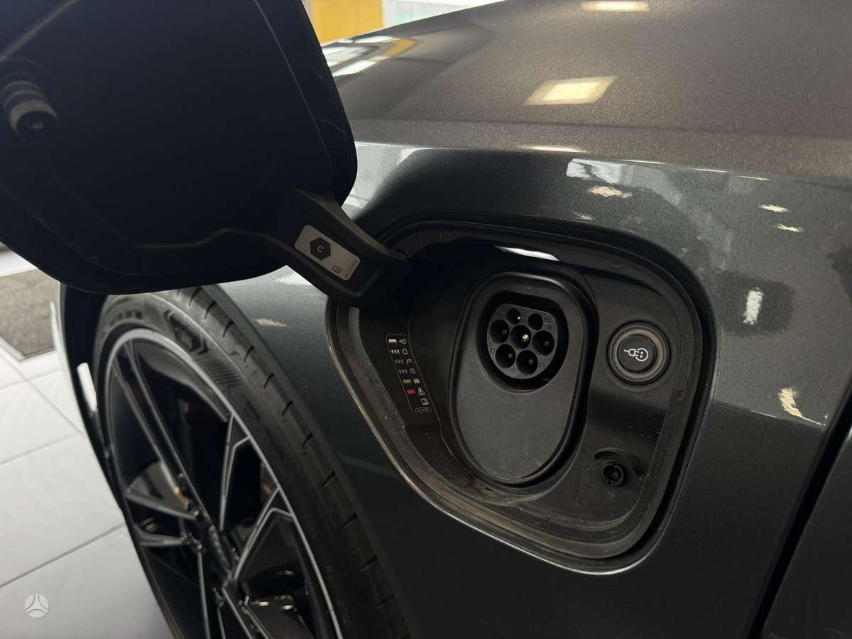 Audi e-tron GT, 93 kWh, coupe