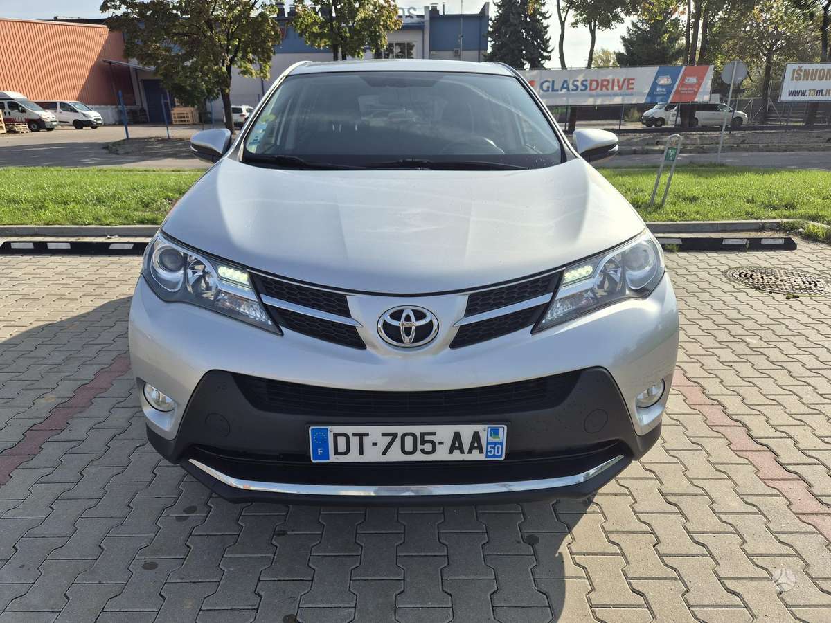 Toyota RAV4 - 2