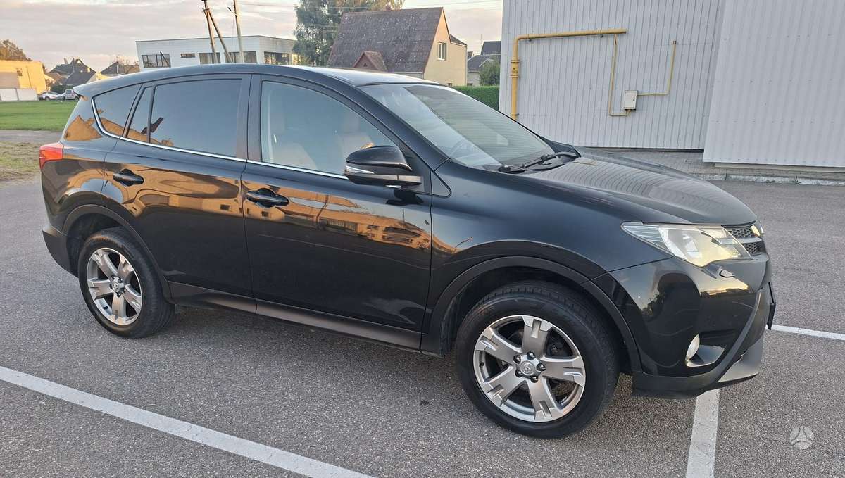 Toyota RAV4 - 12