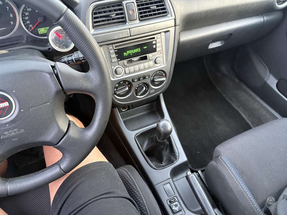 Subaru Impreza WRX - 9