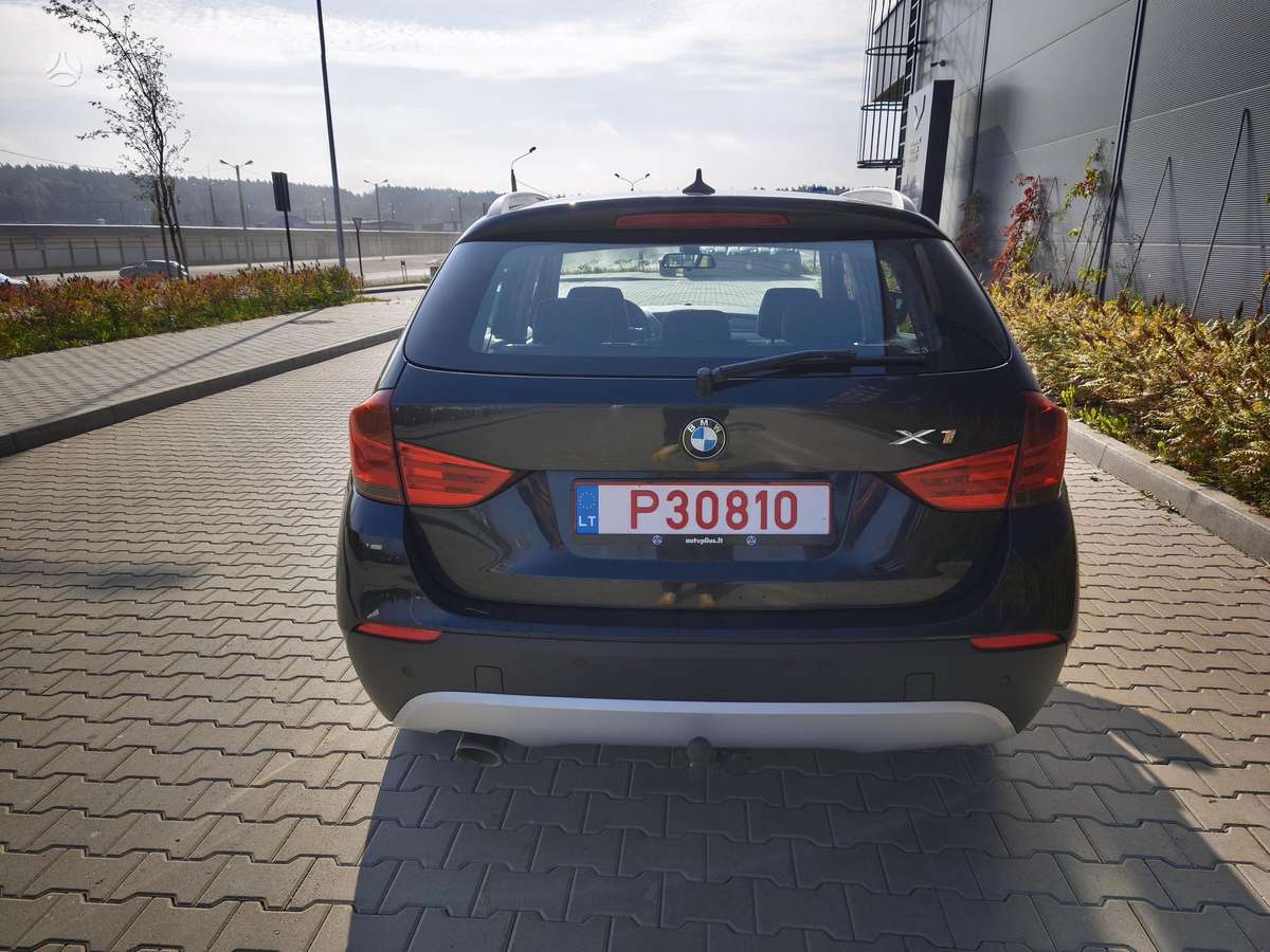 BMW X1, mpv / minivan