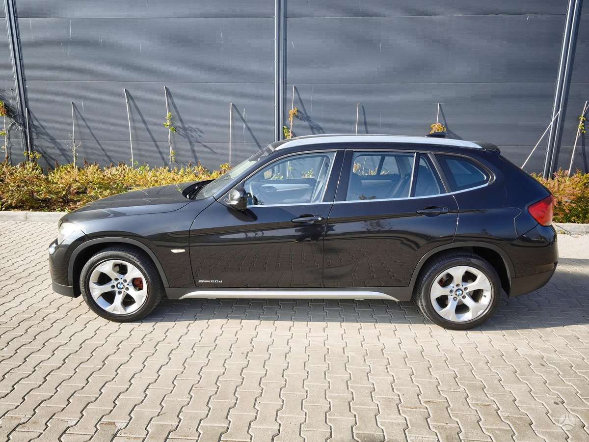 BMW X1, mpv / minivan