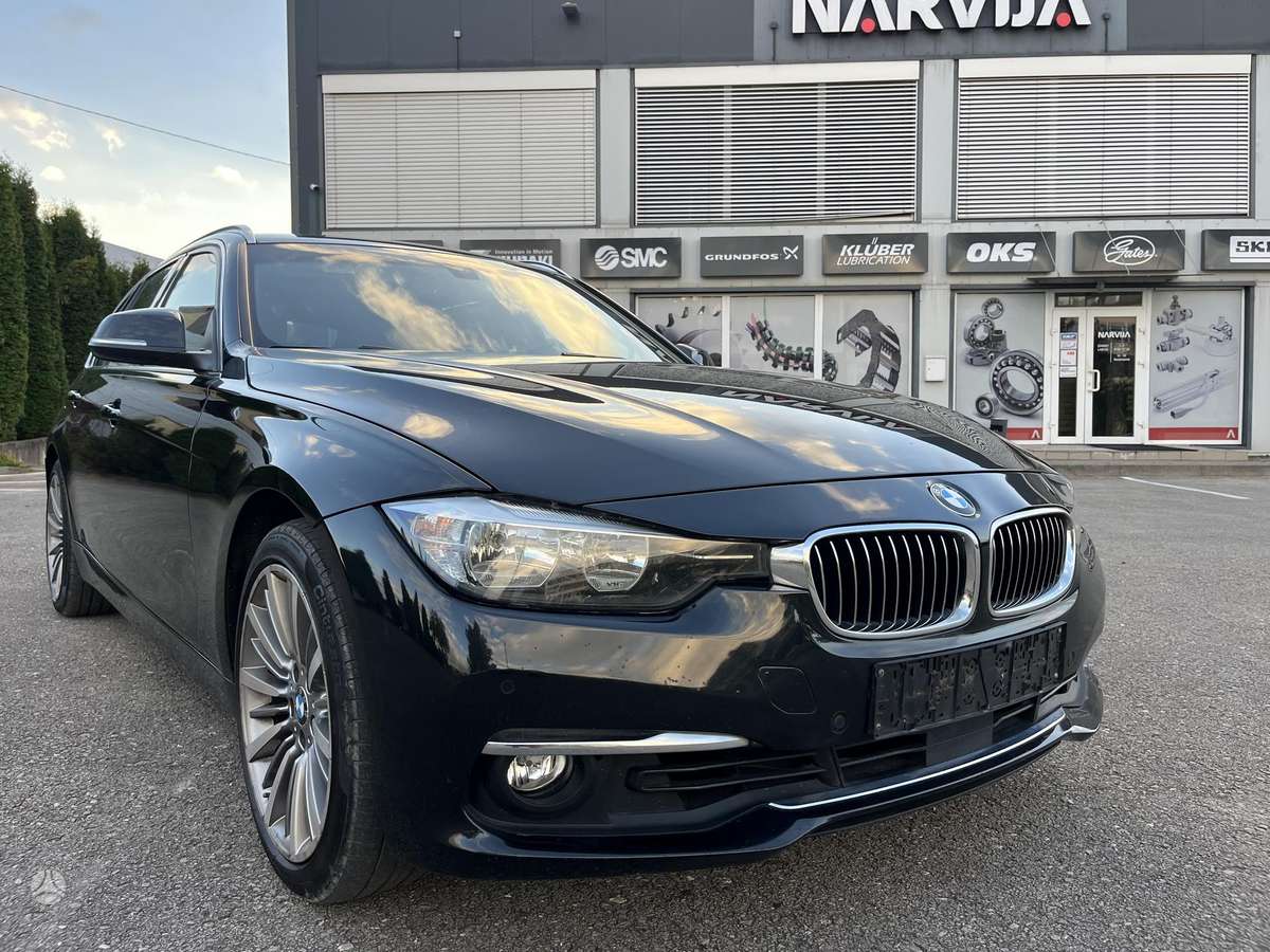 BMW 330 - 4
