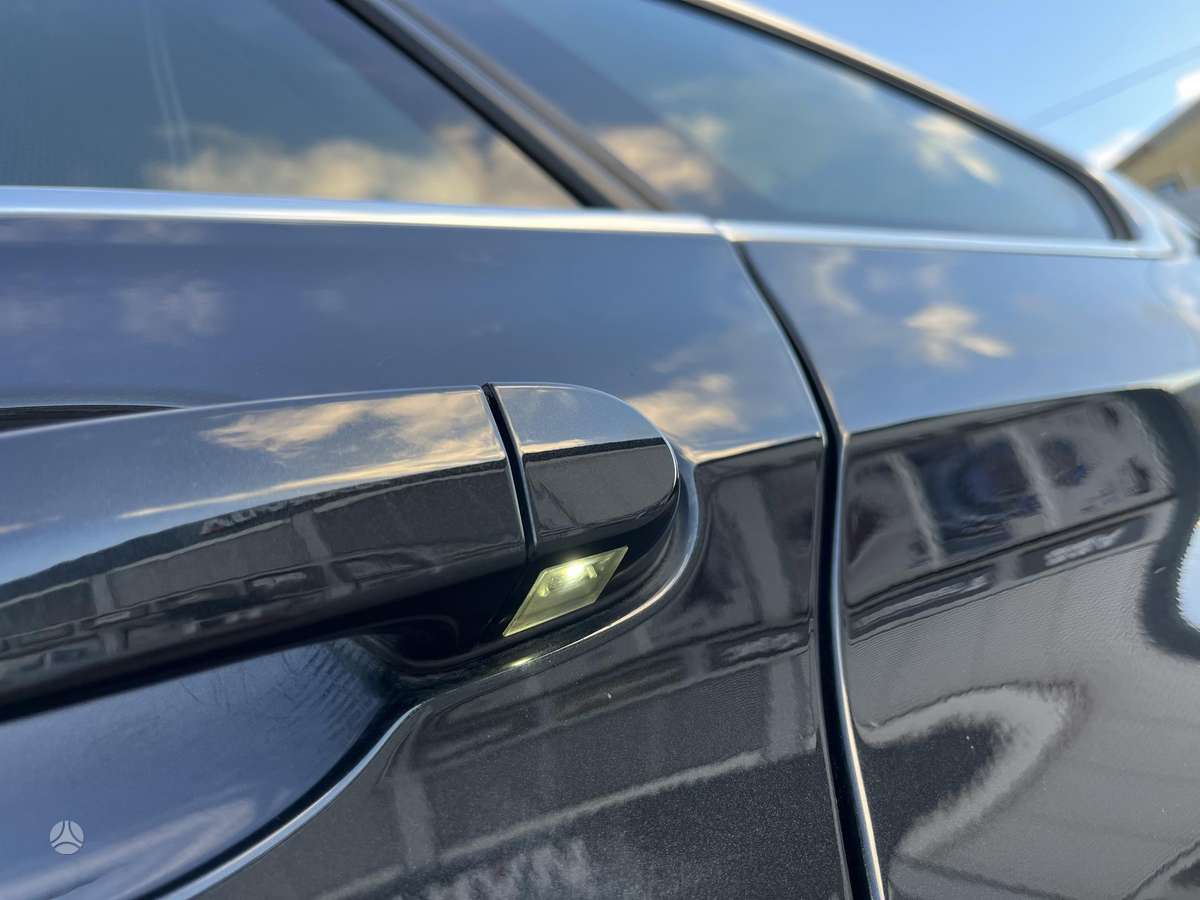 BMW 330, 3.0 l., Универсал