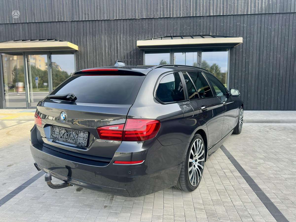 BMW 520, 2.0 l., wagon
