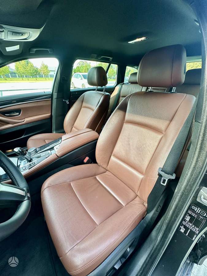 BMW 520, 2.0 l., wagon