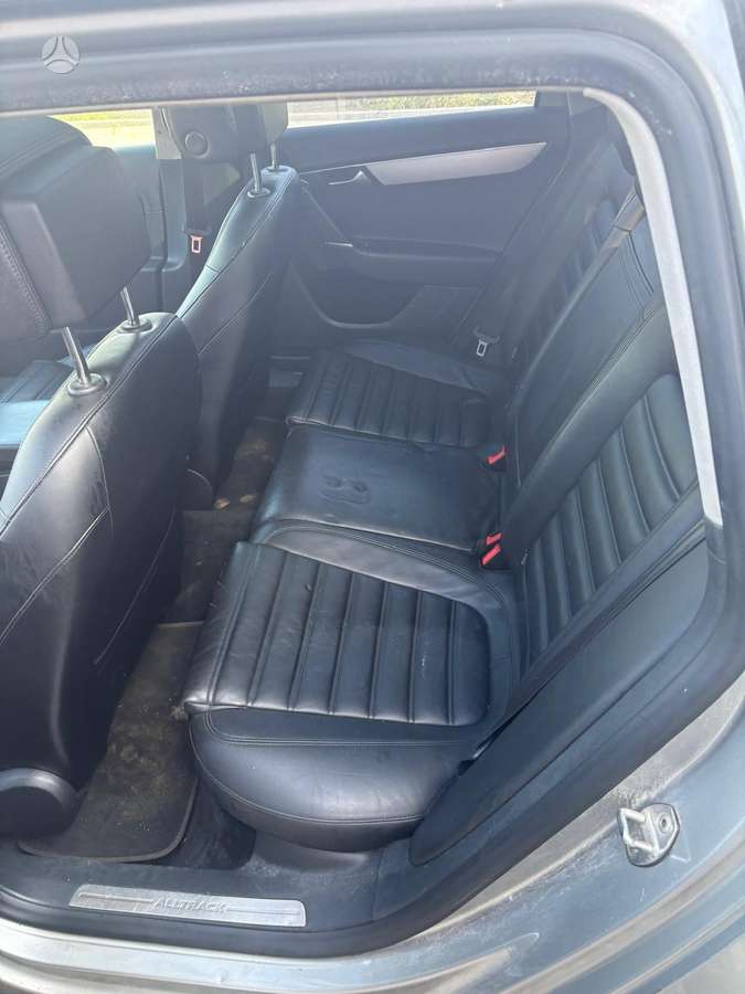 Volkswagen Passat Alltrack - 8