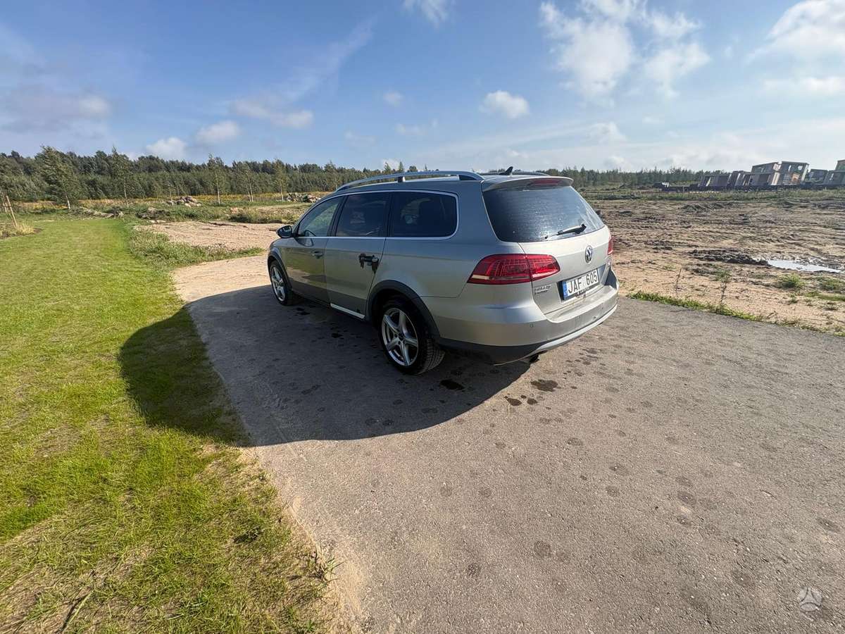 Volkswagen Passat Alltrack - 3